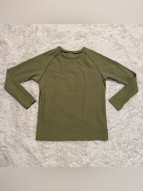 Women’s Large Green Smartpak Long Sleeve Horseback Riding Winter Shirt. Good Con